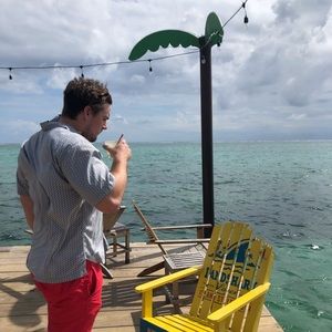 Meet your Posher, Casey